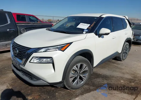 2021 Nissan Rogue Sv Fwd z USA, uszkodzony, nr VIN JN8AT3BA7MW022619